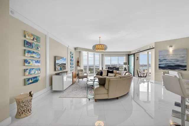 Ritz Carlton Residences Singer Island Unit 2005b photo 14