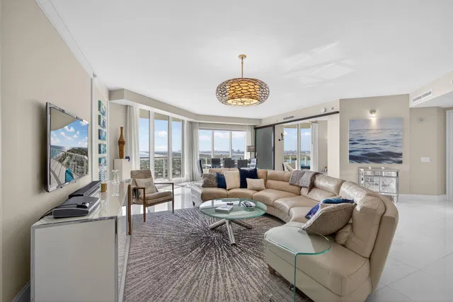 Ritz Carlton Residences Singer Island Unit 2005b photo 15