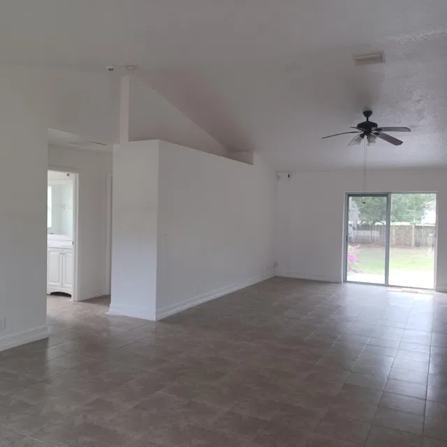 Residence photo 7