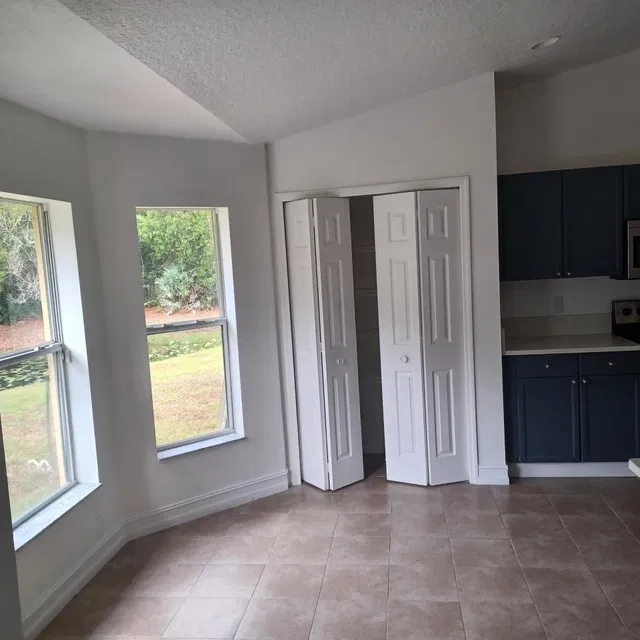 Residence photo 9