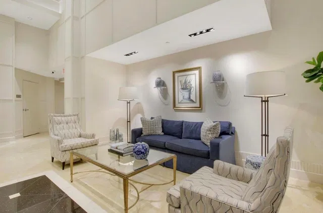 One City Plaza Unit 723 photo 10