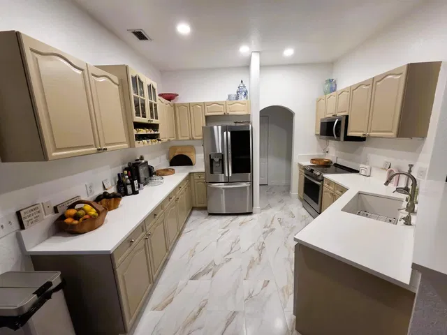 Residence photo 5