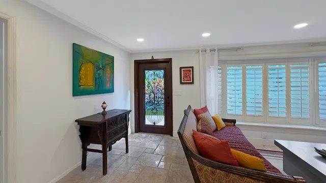 Residence photo 14