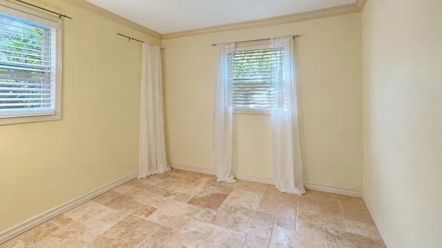 Residence photo 31