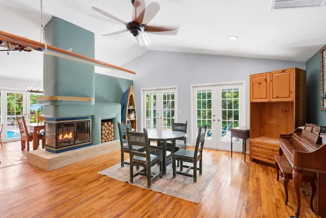 Residence photo 8