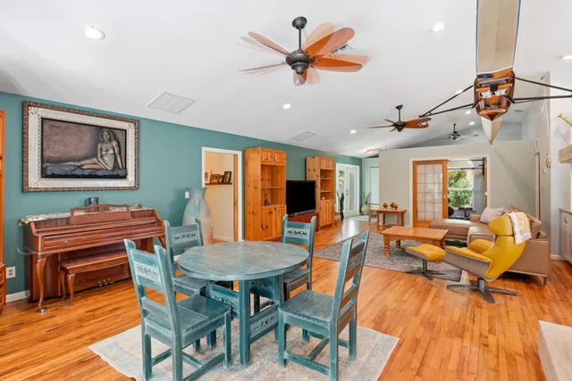 Residence photo 10