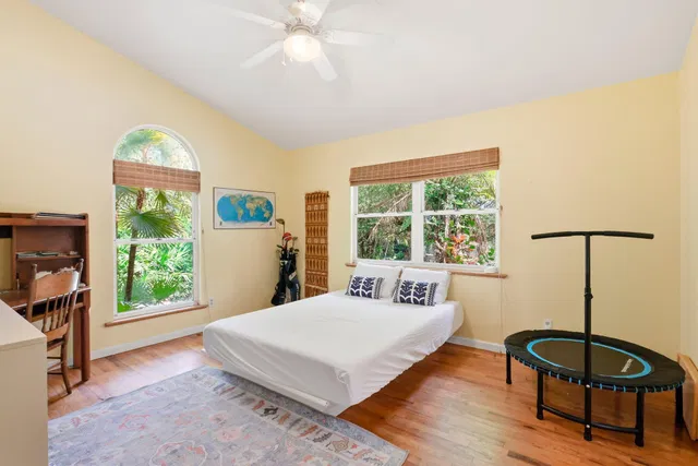 Residence photo 39