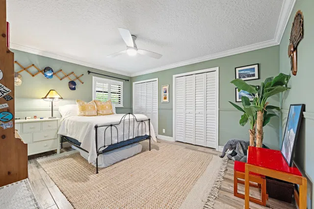 Residence photo 34