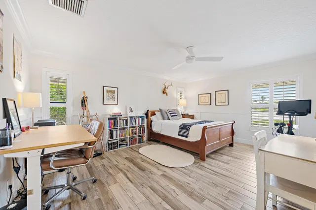 Residence photo 35