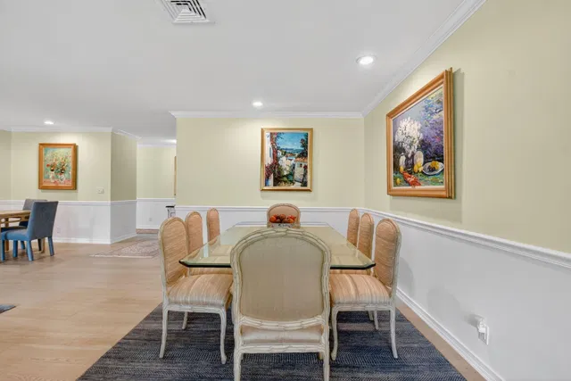 Residence photo 8