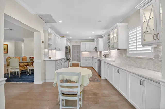 Residence photo 28