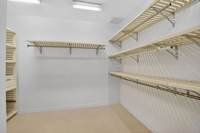 Residence photo 46