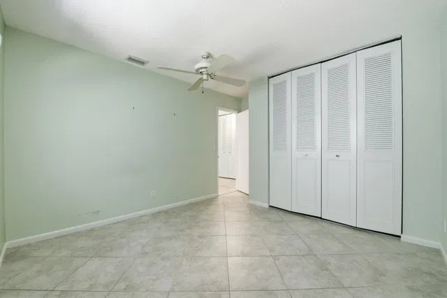 Residence photo 23