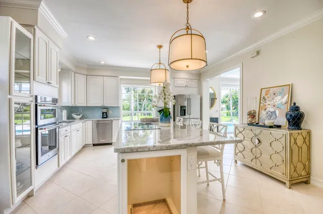 Heritage Oaks Residence photo 9