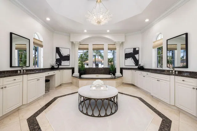 Harbour Isles Residence photo 40