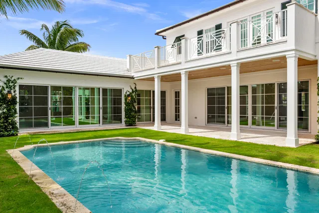 SoSo West Palm Beach Residence photo 3