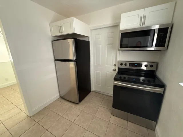 Residence photo 2
