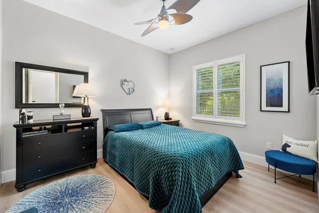 Residence photo 20