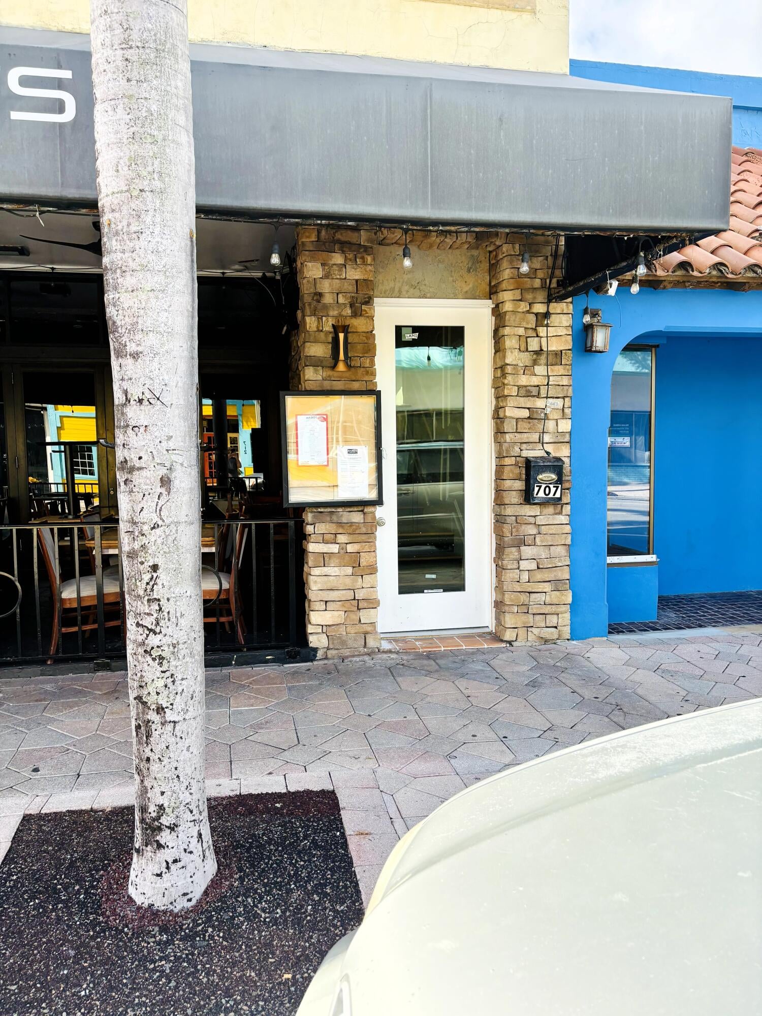 Residence photo 2