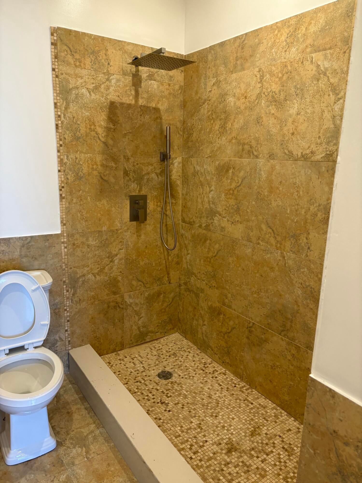 Residence photo 23