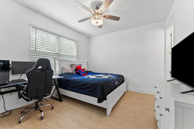 Residence photo 22