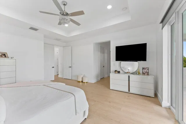 Residence photo 32