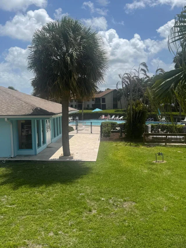  Residence photo 37