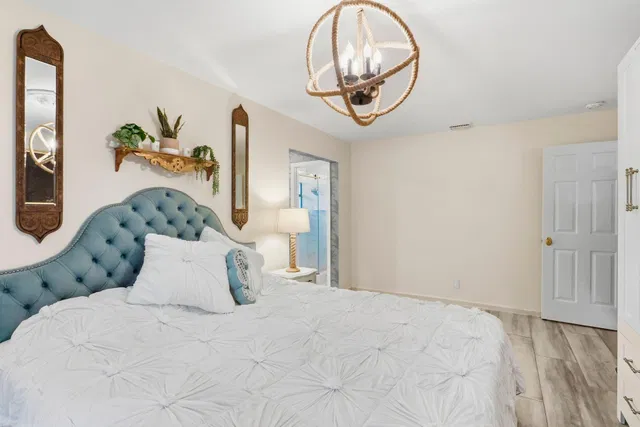  Residence photo 25