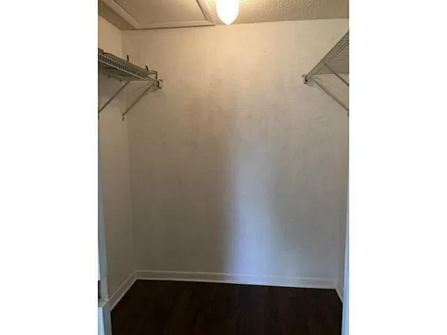 Unit 208 photo 12