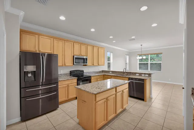 Residence photo 11