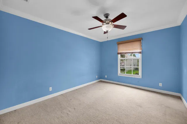 Residence photo 21