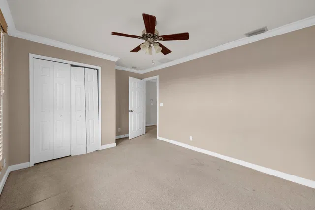 Residence photo 24