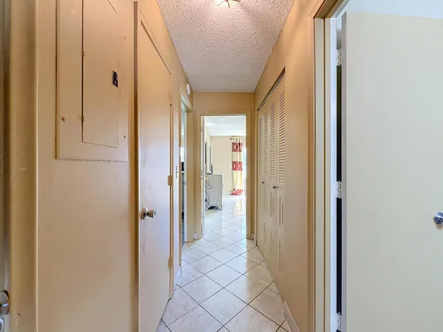 Residence photo 27