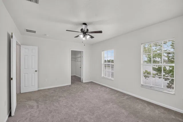 Unit 4102 photo 22