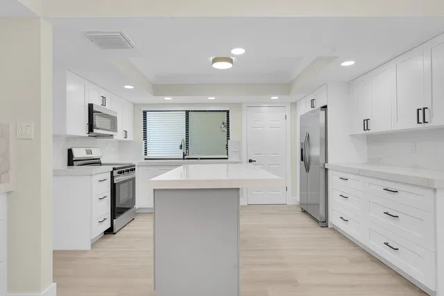  Residence photo 11