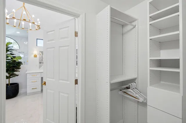 Residence photo 67