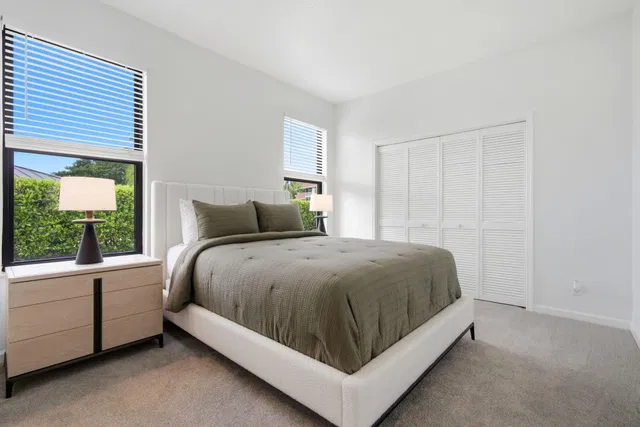 Residence photo 70