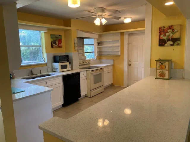 Unit Cottage photo 9