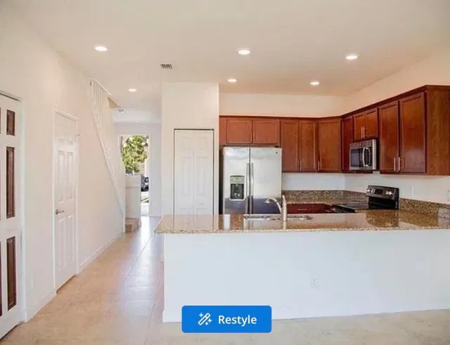  Residence photo 4