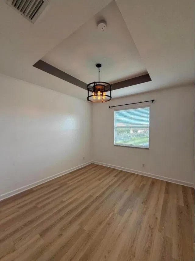  Residence photo 15
