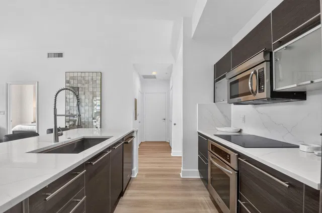 CityPlace South Tower Unit 919 photo 16