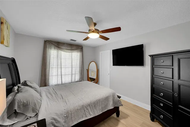  Residence photo 36