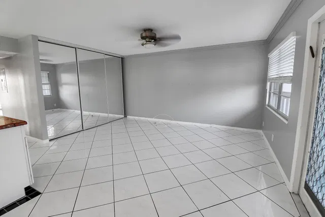 Residence photo 6