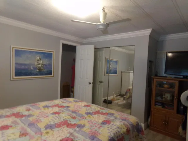Residence photo 9