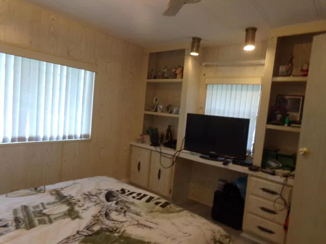 Residence photo 15