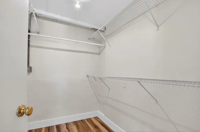 Residence photo 25