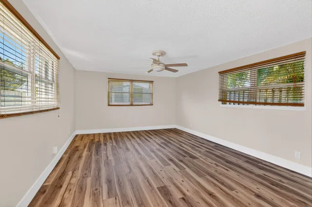 Residence photo 27