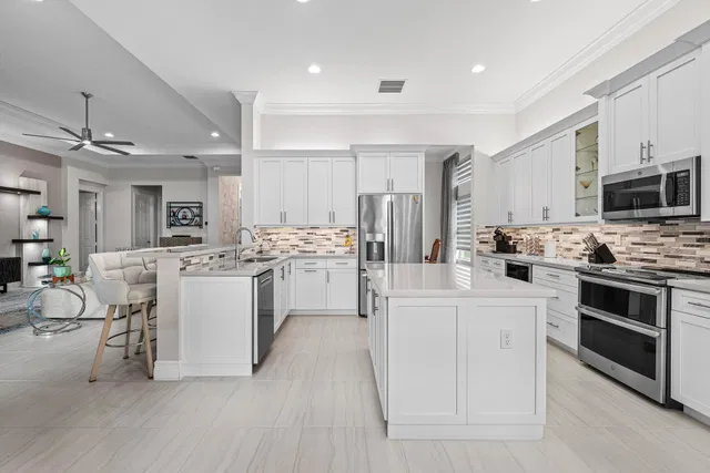 Residence photo 8