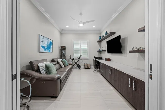 Residence photo 26