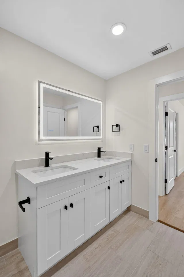 Residence photo 7